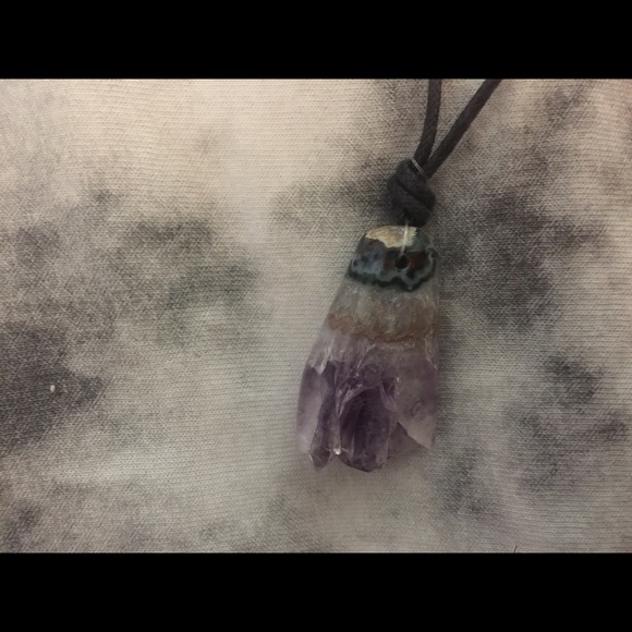 Beautiful Amethyst Necklace BNWOT 💜 - Picture 3 of 8